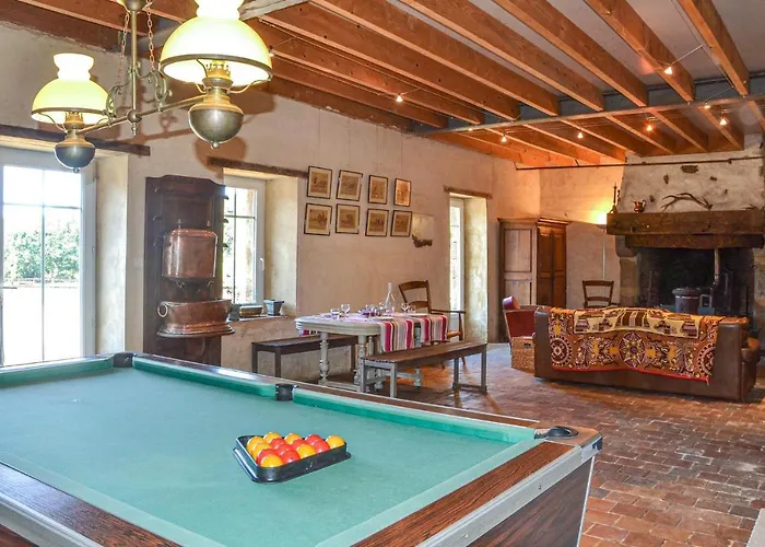 Beautiful In En Champagne Casa de Férias